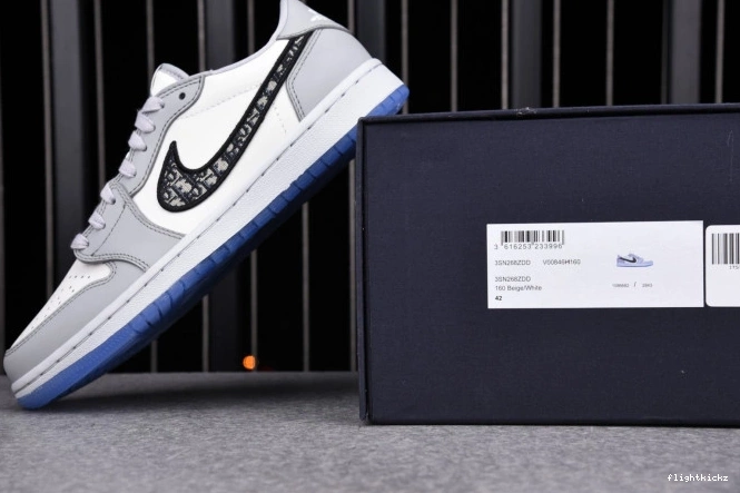 LOW OG CN8607-002 JORDAN X shoe 1 (DR DR box) 0731